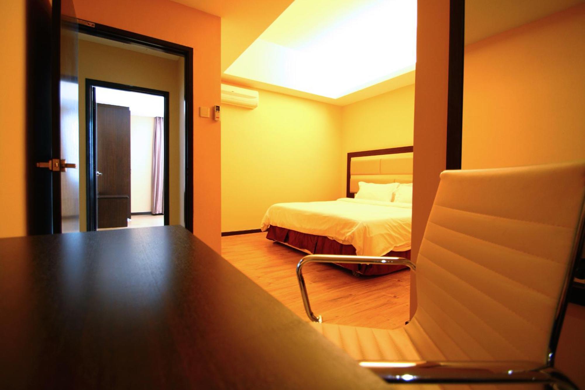 Two-Bedroom Suite,574175217:JPEG